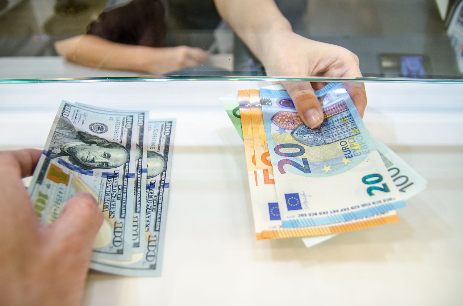 Currency Exchange in Pune
